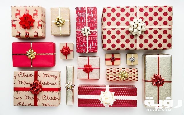 wrapped presents christmas gifts ftr