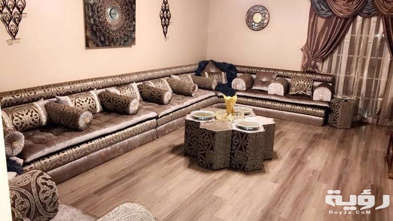 صور جلسات أرضية ومساند