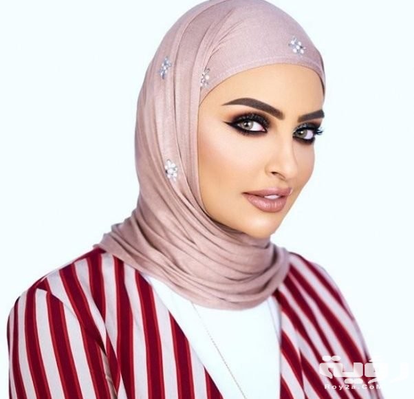 لفة طرحة قصيرة من سندس قطان 602x580 1