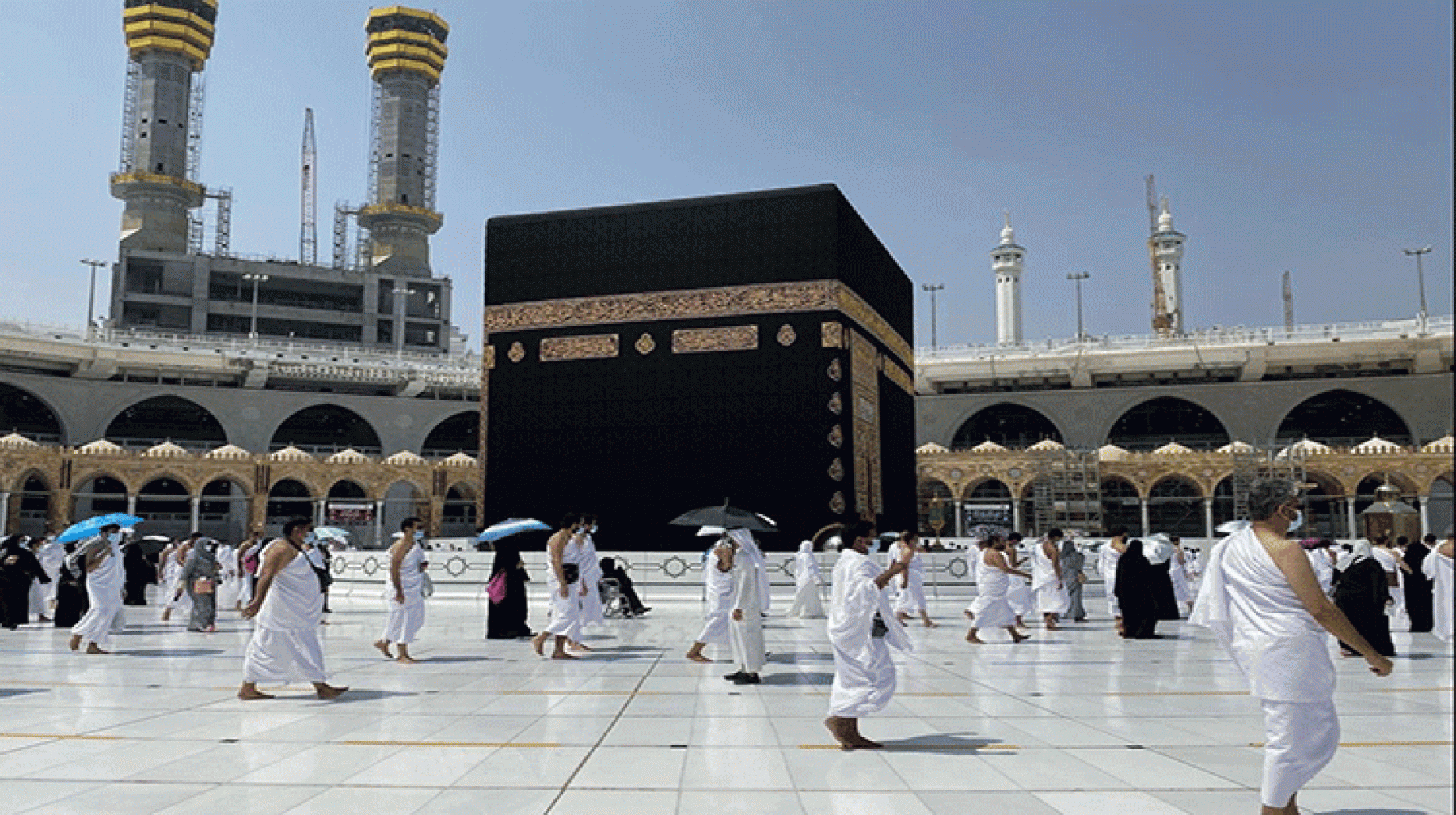 حلمت انى طالعة عمرة