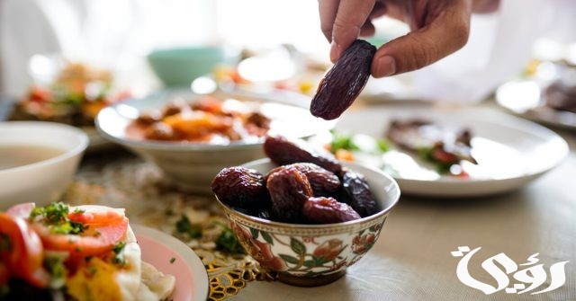 حكم من أفطر في رمضان ناسيًا