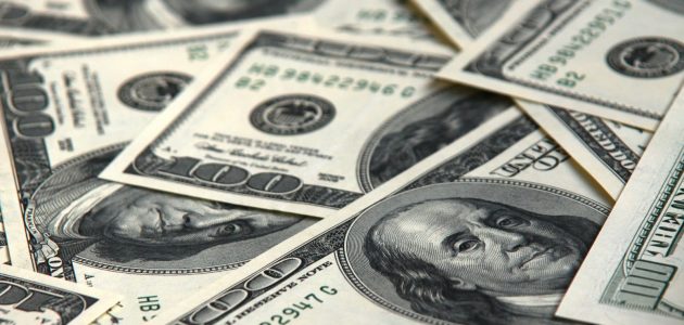 ما تفسير حلم رؤية اخذ النقود الورقية ؟ إليك 8 تفسيرات قيّمة 1 تفسير حلم اخذ النقود الورقية