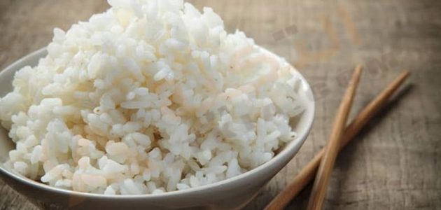 ما تفسير حلم رؤية اكل الأرز للعزباء 1 تفسير حلم اكل الأرز للعزباء