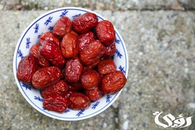 تفسير حلم اكل التمر للحامل