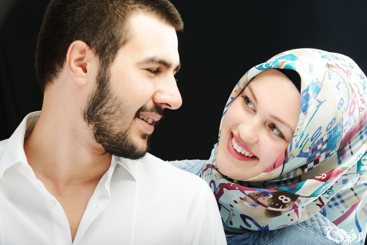 ما تفسير حلم رؤية ابن عمي يقبلني في المنام