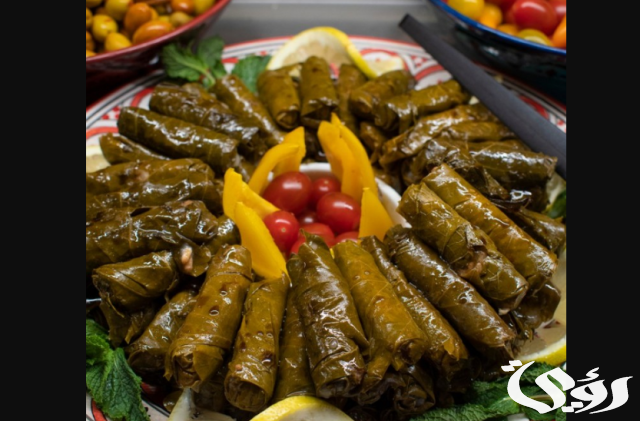 تفسير حلم اكل ورق العنب للعزباء