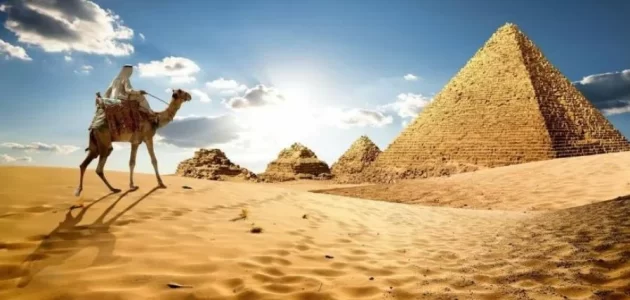 بحث عن بناء الأهرامات 1 بحث عن بناء الأهرامات