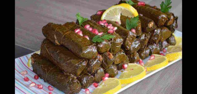 ما تفسير حلم رؤية اكل ورق العنب للعزباء 1 تفسير حلم اكل ورق العنب للعزباء