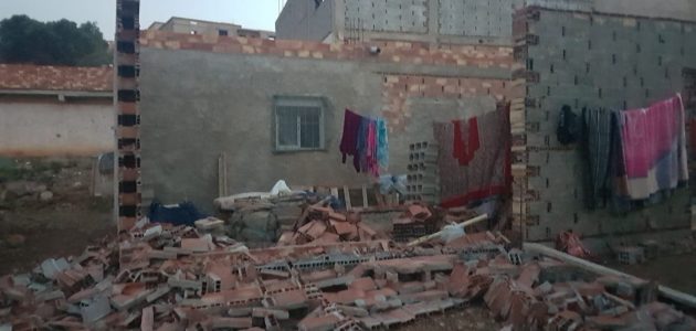 تفسير رؤية حائط يقع في المنام 1 تفسير رؤية حائط يقع في المنام