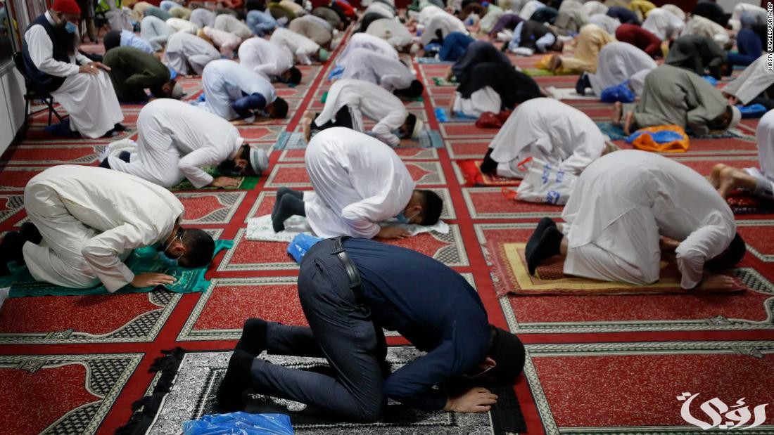 تفسير رؤية شخص يمنعك من الصلاة في المنام