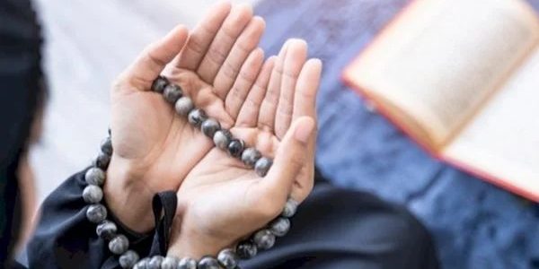 150+ دعاء الرزق المستجاب بالمال الحلال أو العمل مكتوب 1 دعاء الرزق المستجاب بالمال الحلال أو العمل مكتوب