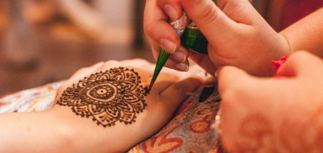 تفسير رؤية شراء الحناء; 10 تفسيرات في المنام 1 تفسير رؤية شراء الحناء