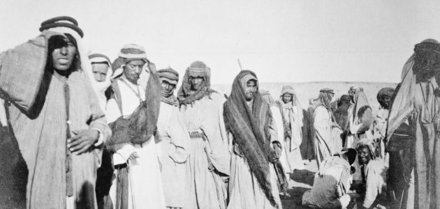 أصل عائلة الزعاق من اي قبيلة؛الزعاق وش يرجعون 1 أصل عائلة الزعاق
