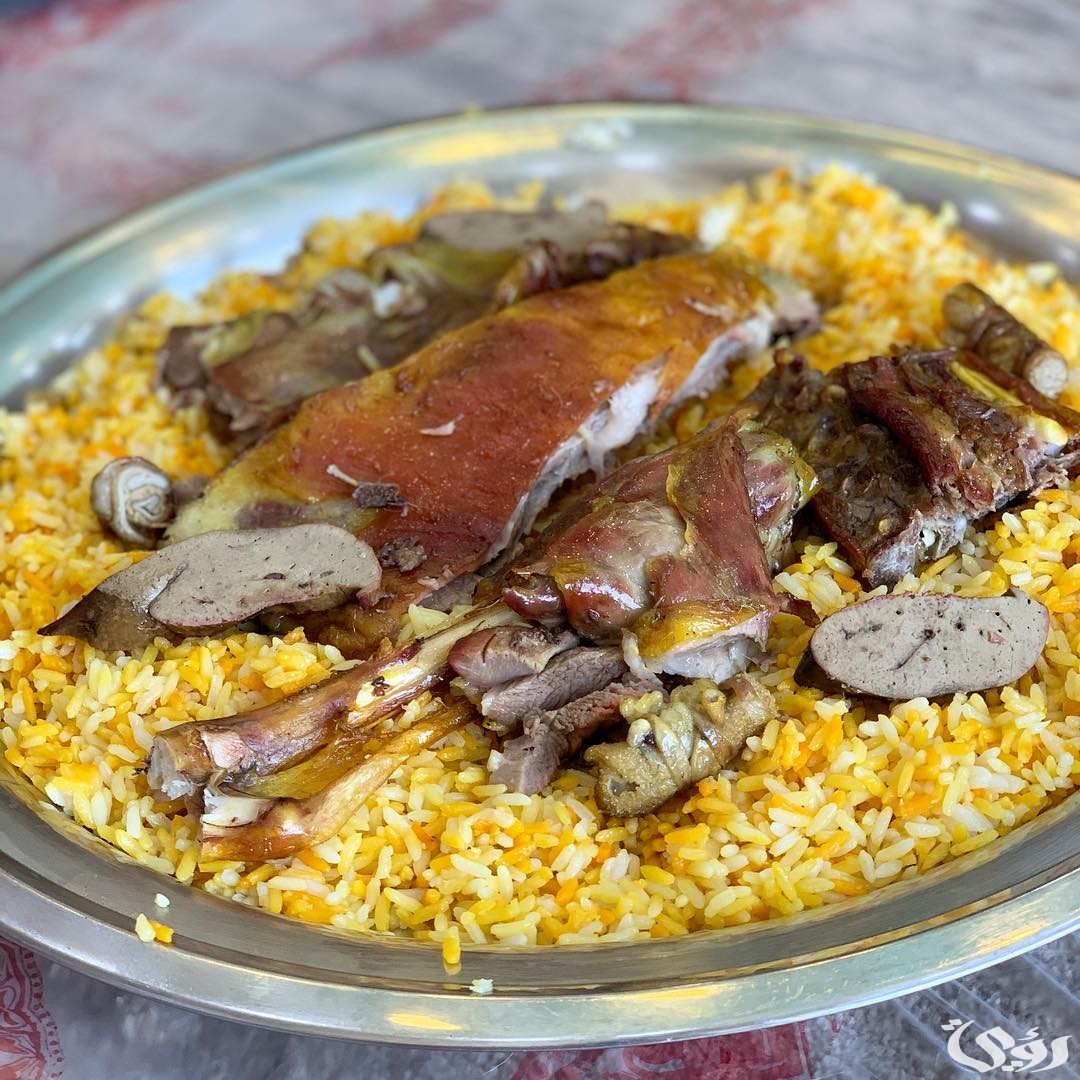 عنوان أقرب مطعم مندي من موقعي