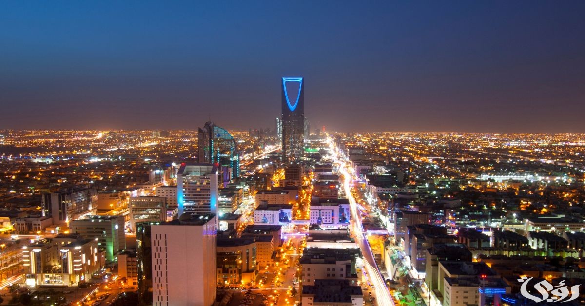 كم المسافة من الرياض للقاهرة