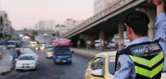 كم مخالفة عدم وجود لوحة امامية للسيارة 1 كم مخالفة عدم وجود لوحة امامية للسيارة