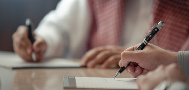 كم راتب المحامي في السعودية بالريال 1 كم راتب المحامي في السعودية بالريال؟