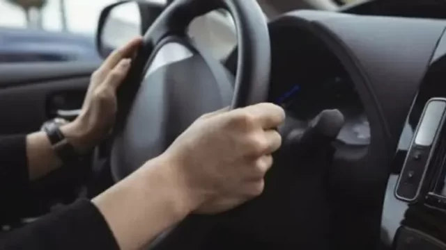 هل يمكن تجديد رخصة القيادة والإقامة منتهية؟
