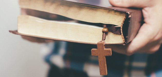 حزازير دينية مسيحية للكبار والصغار واجابتها 1 اسئلة دينية مسيحية