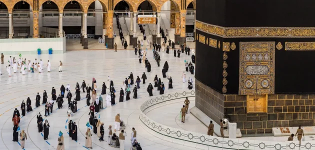 شؤون الأئمة والمؤذنين تنشر جدول أئمة الحرم المكي هذا الاسبوع 1447 في العشر الأواخر 1 جدول ائمة الحرم المكي 1445 في العشر الأواخر صلاة التهجد قيام الليل والتراويح رمضان 2024
