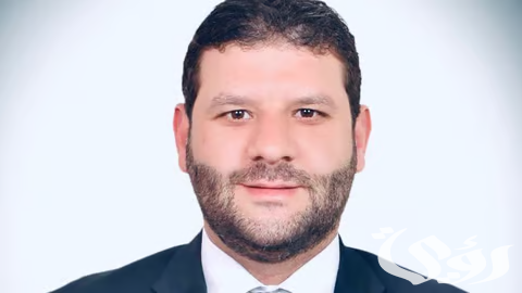 اخترع صمامًا ذكيًّا للتحكم عن بُعد في ربوت تغيير الكسوة والمعدات المستخدمة في الحرم