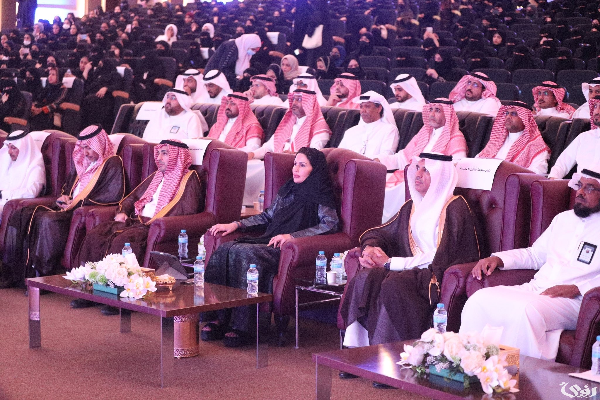 رئيس جامعة طيبة يقول ان الجامعة تسخر كل مرافقها العلمية والبحثية لتعزيز سبل النجاح