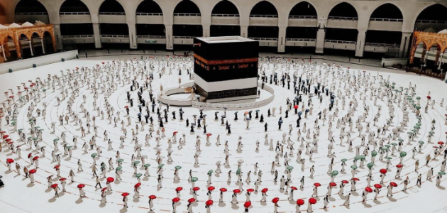 وزارة الحج والعمرة تعلن شروط التقديم على الحج 1447 1 شروط الحج 1445
