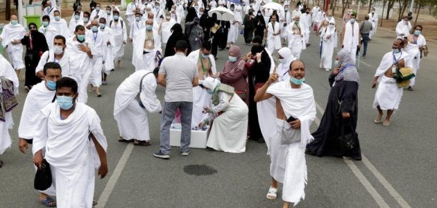 "وزراة الحج والعمرة" تدعو حجاج بيت الله للاستعداد المبكر لرحلة حج ميسرة تفاديًا للمتاعب 1 "عش بصحة": احرص على تهيئة جسمك بدنيًّا قبل الحج لتجنُّب التعب أثناء أداء المناسك