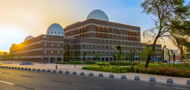 "أمانة منطقة المدينة المنورة" تواصل أعمال الصيانة وتحسين شبكات الطرق 1 أمانة منطقة المدينة المنورة تواصل أعمال الصيانة لشبكة الطرق