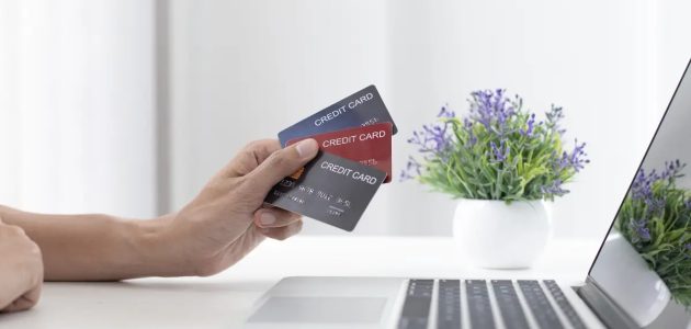 مميزات وعيوب بطاقة بنك الرياض الفضية وشروط استخراجها 1 مميزات وعيوب بطاقة بنك الرياض الفضية
