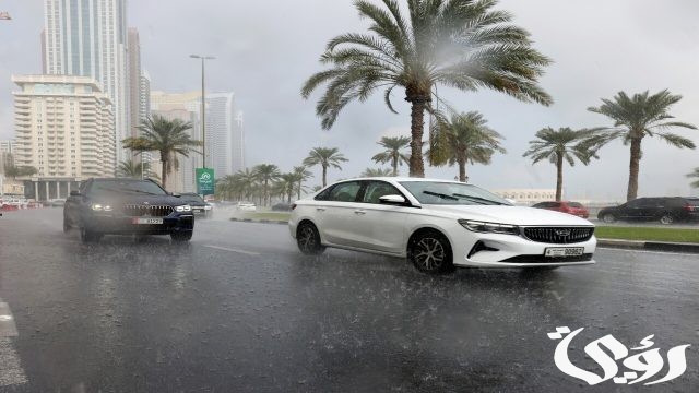 تخفيض حدود السرعة في أبو ظبي ببعض الطرق بسبب حالة الطقس تخفيض حدود السرعة في أبو ظبي ببعض الطرق بسبب حالة الطقس