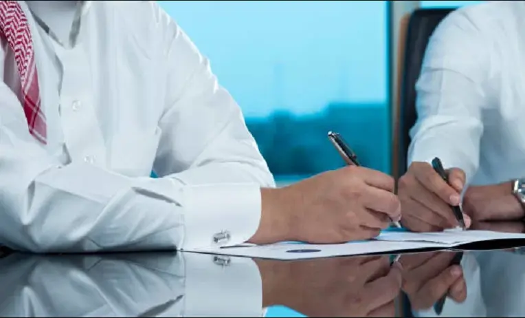“الموارد البشرية” تقرر منع عمل غير السعوديين بنظام العمل المرن