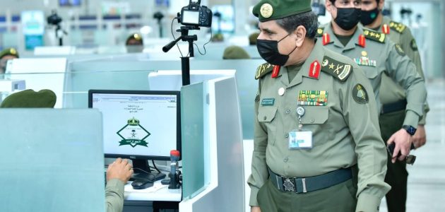 المدة المسموح بها لإلغاء بلاغ التغيب عن العمل للعمالة المنزلية؟.. "أبشر الافراد" تجيب 1 «الجوازات» توضح المدة المسموح بها لإلغاء بلاغ التغيب عن العمل للعمالة المنزلية