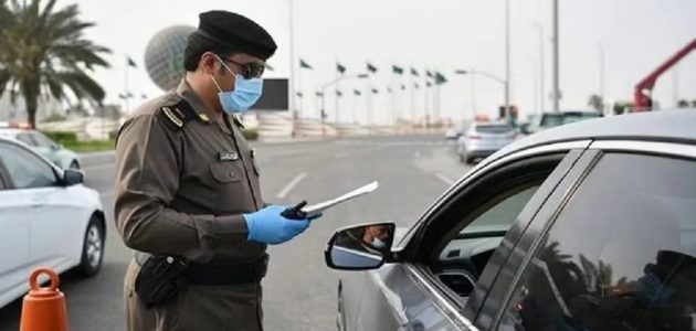 كم تبلغ قيمة مخالفة تجاوز إشارة المرور؟.. "المرور السعودي" يجيب 1 كم تبلغ قيمة مخالفة تجاوز إشارة المرور؟.. «المرور» تجيب