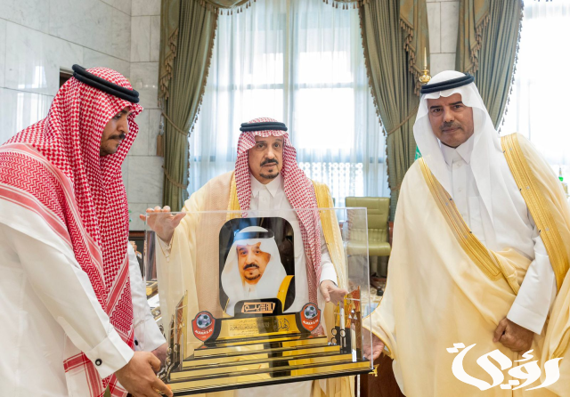 السند يفتتح المركز الميداني التوعوي بمكتبة مكة المكرمة