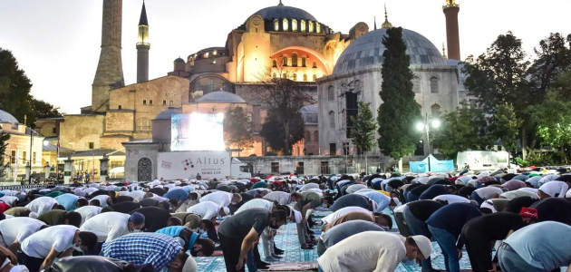 موعد صلاة عيد الاضحى في تركيا 2026.. توقيت صلاة العيد وأماكن الصلاة 1 موعد صلاة عيد الاضحي في تركيا