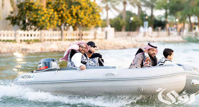 الشرقية.. الأماكن التراثية والسياحية تجذب الأهالي للاستمتاع بأجواء عيد الأضحى الشرقية.. الأماكن التراثية والسياحية تجذب الأهالي للاستمتاع بأجواء عيد الأضحى