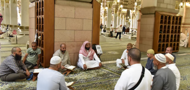 هيئة المسجد النبوي تكثّف التوعية الميدانية لتعزيز تجربة الحجاج في موسم الحج 1 وكالة المسجد النبوي تكثّف التوعية الميدانية لتعزيز تجربة ضيوف الرحمن بعد مناسك الحج
