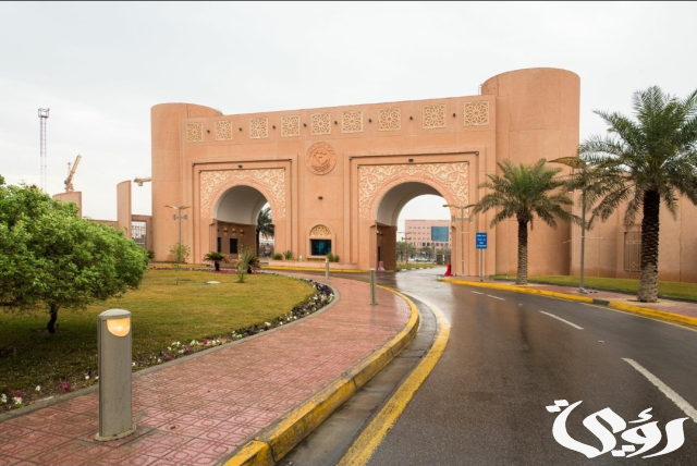 جامعة الملك فيصل تستقبل قرابة 94 ألف طلب تسجيل جامعة الملك فيصل تستقبل قرابة 94 ألف طلب تسجيل