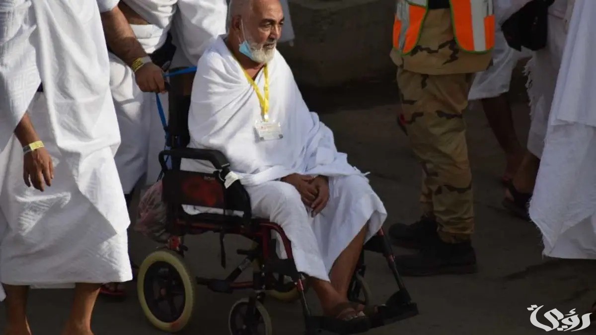 “وزارة الحج”: الخط الساخن ينقذ حياة “حاج إيراني” من جلطة قلبية حادة في الحرم