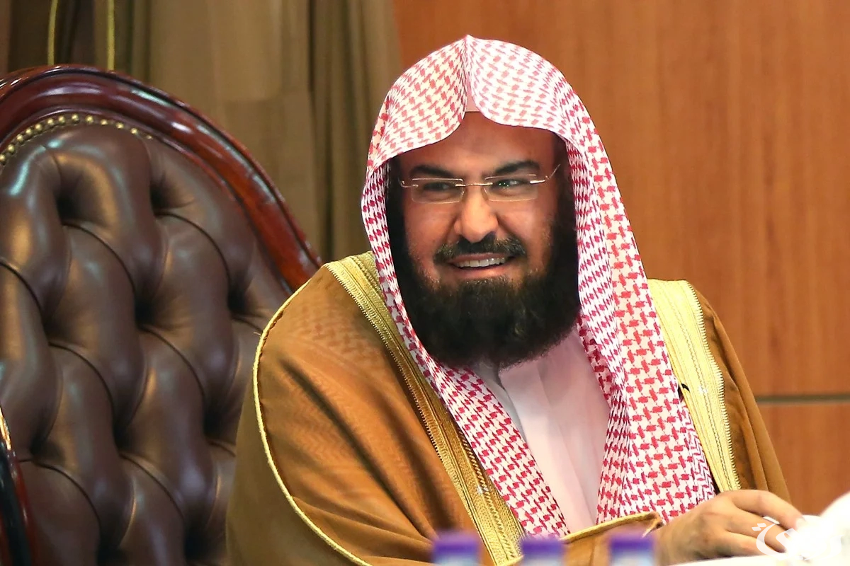 “السديس” يعلن المنصات الرقمية لرئاسة الحرمين حققت ملايين المشاهدات