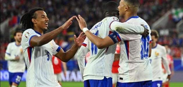 فرنسا تخرج من المربع الذهبي ليورو بعد لقاء إٍسبانيا 1 فرنسا تبلغ المربع الذهبي بيورو 2024 بدون تسجيل أهداف من لعب مفتوح وتتطلع للقاء إٍسبانيا