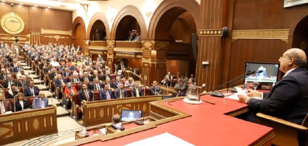 "وزارة الزراعة" تعلن البدء في تطبيق نظام الري الحديث بالمحافظات 1 «زراعة الشيوخ» تستعرض تقريرها بشأن تطبيق نظام الري الحديث بالمحافظات