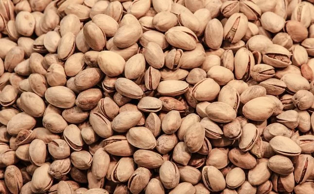 هل الفستق مسموح في الكيتو والكمية المسموحة؟