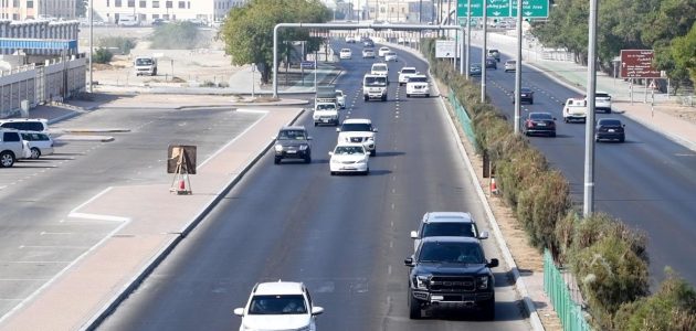 "المرور الإماراتي" يفرض غرامة 400 درهم على تغطية لوحات أرقام المركبات المقطورة 1 الإمارات تفرض غرامة 400 درهم على تغطية لوحات أرقام المركبات المقطورة