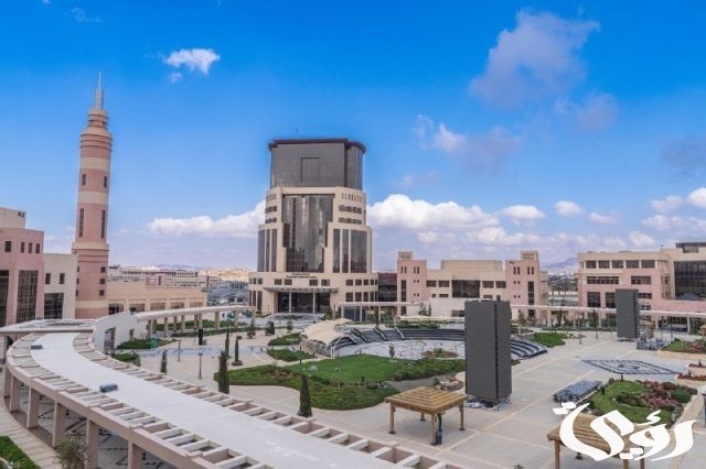 جامعة الملك خالد تطلق "مدرسة الذكاء الاصطناعي الصيفية" جامعة الملك خالد تطلق "مدرسة الذكاء الاصطناعي الصيفية"