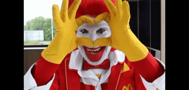 ما معنى كلمة ماكدونالدز Mcdonalds بالعربية والانجليزي 1 معنى كلمة ماكدونالدز بالعربية والانجليزي Mcdonalds