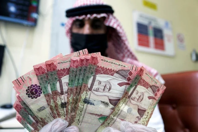 استلم 5 مليون ريال.. لسداد ديونك ومتعثراتك أسرع قرض لسداد احتياجاتك الصعبة بشروط ميسرة استلم 5 مليون ريال.. لسداد ديونك ومتعثراتك أسرع قرض لسداد احتياجاتك الصعبة بشروط ميسرة