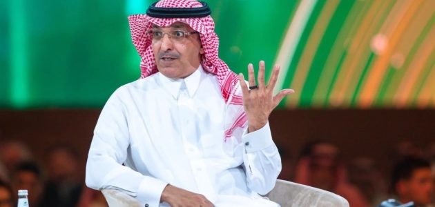 هل خبر تخفيض رسوم المرافقين إلى 100 ريال بأمر ملكي صحيح؟ 1 هل تم تخفيض رسوم المرافقين إلى ١٠٠ ريال بأمر ملكي 2024؟.. الجوازات السعودية توضح