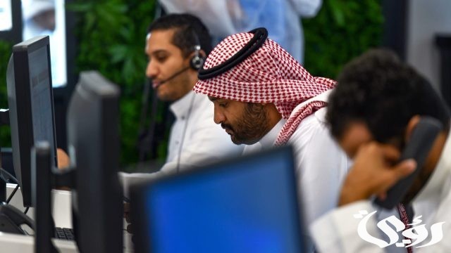 ماهي حقيقة إصدار قرار العمل 4 أيام في الأسبوع فقط؟ الموارد البشرية توضح الأمر ماهي حقيقة إصدار قرار العمل 4 أيام في الأسبوع فقط؟ الموارد البشرية توضح الأمر